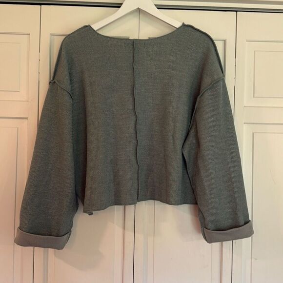 Urban Outfitters Jax turquoise inside out cropped notch neck sweater small - Picture 11 of 12